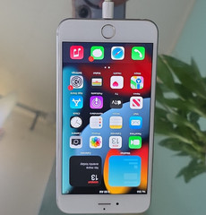 Apple iPhone 6s Plus 64GB Silver Unlocked iOS 12MP Wi-Fi Bluetooth Bar