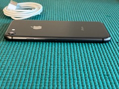Apple iPhone 8 64GB Unlocked Smartphone – Space Gray A1863 (CDMA + GSM)