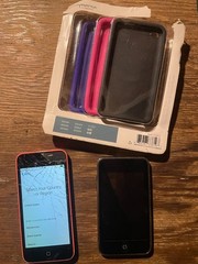 Apple iPhone 5c + iPod Touch 4th Gen 8GB + more – Retro iOS KEEP / 4 PARTS