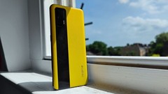 Realme GT 5G – 256GB – Yellow (Unlocked) (Dual SIM)