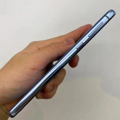 Samsung Galaxy S10E SM-G970U 256GB Factory Unlocked 12MP 5.8″ Smartphone BLUE