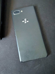 BlackBerry Key2 LE – 32GB – Black (BBE100-2) Smartphone