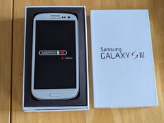 Samsung Galaxy S3 SGH-T999 Smartphone (T-Mobile) – 16GB White – For Parts/Repair