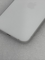 Apple iPhone 16e – 128 GB – White (AT&T)
