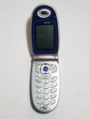 Rare Collectors Movie Music Video LG VX6000 Flip Cell Phone For Verizon