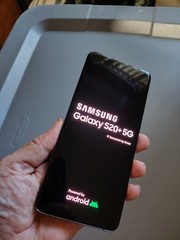 Samsung Galaxy S20 – 128 GB – Cosmic Gray (Unlocked)