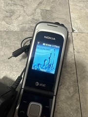 Nokia 2720 Fold Black 1.8″ TFT Display 1.3MP Camera (AT&T) Flip Cell Phone