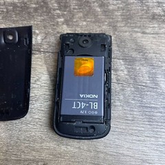Nokia 2720a-2b Black 1.8″ Display 1.3MP AT&T Numeric keypad Flip Cell Phone