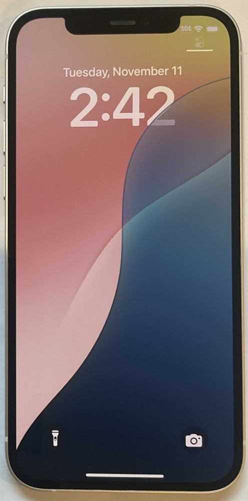 USED WHITE GSM UNLOCKED iPhone 12, 128GB A2172 MGET3LL/A (76% BATTERY HEALTH).