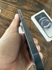 Apple iPhone 14 MPUA3LL/A & iPhone 13 MLML3LL/A Black Wi-Fi iOS Smartphones