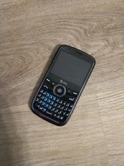 Pantech Link P7040 (AT&T, 2010) Keyboard Phone – Untested