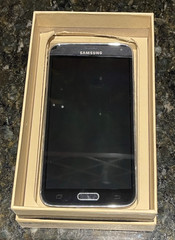 Samsung Galaxy S5 Phone 16GB AT&T Locked *Black *Read Description