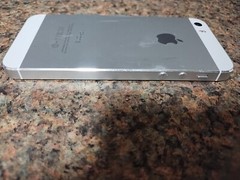 Apple iPhone 5s – 16 GB – Silver (AT&T) (Single SIM)