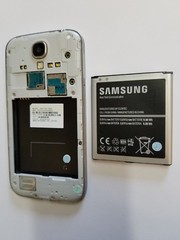 Samsung Galaxy S4 SGH-I337 16GB White Frost At&t GSM Smartphone Cellphone i337