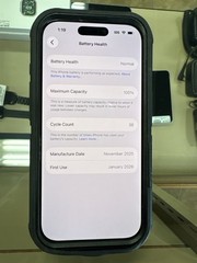 Used APPLE iPhone 17 256GB Smart Cell Phone A3258 (QUI005033)