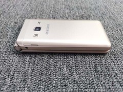 Samsung Galaxy Folder 2 G1600 Unlocked Flip SmartPhone Dual Sim 2GB 16GB ROM US