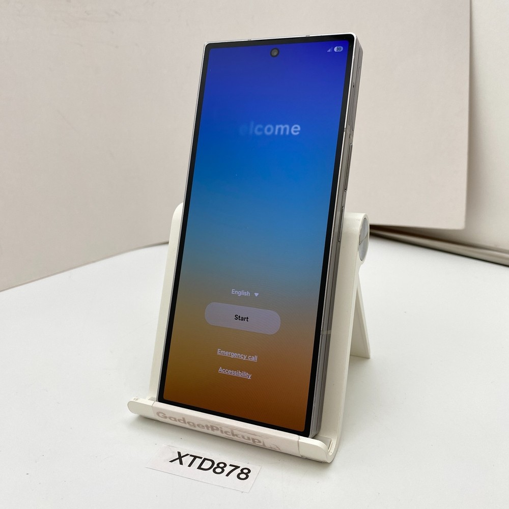 Samsung Galaxy Z Fold6 SM-F956U – 1TB – Silver (Unlocked) – Fair Condition