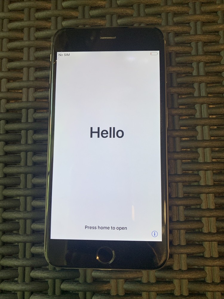 Apple iPhone 6 Plus – 16 GB – Silver (Unlocked) *Read Description*