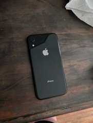 Apple iPhone XR – 64GB – Black (Verizon) Good Condition 