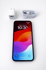 Apple iPhone 13 128GB, Midnight, T-Mobile