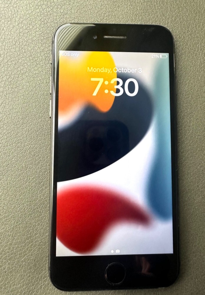 Apple iPhone 8 – 64GB – Space Gray (T-Mobile) A1905 (GSM)