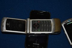 Lot 5 Cell Phones Motorola RZR Gray Flip Untested As Is Galaxy S SCP 4700