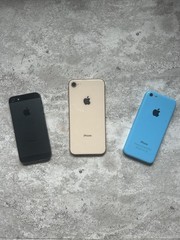 iPhone 5 + 2 iPhone 4s