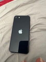 Apple iPhone SE (2022) – 64 GB – Midnight (Unlocked)