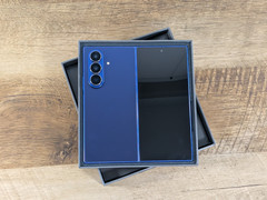 Samsung Galaxy Z Fold 7, 512 GB, Blue Shadow (Unlocked), READ!!! Dead Pixel