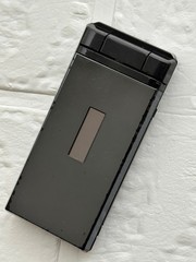 Sony Erricson SO903iTV Black Docomo FOMA Japanese Flip Phone Keitai