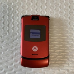 Unlocked Motorola RAZR V3 Unlocked Flip GSM Bluetooth MP4 video Mobile Phone