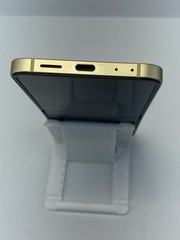 Samsung Galaxy Z Flip6 SM-F741U1 256GB Yellow Clean IMEI Unlocked phone