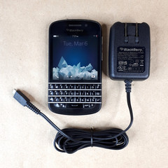 BlackBerry Q10 SQN100-3 16 GB 2 GB RAM Black BlackBerry OS Unlocked E7181