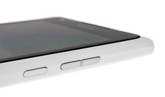 Unlocked Nokia Lumia 900 4.3″ 3G Wifi 8MP Windows Smartphone
