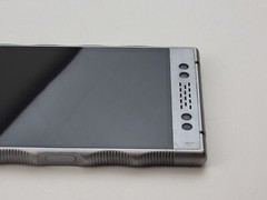 RED HYDROGEN One (H1A1000) 128GB (Verizon) – BLEMISHED – Clean IMEI – J9632