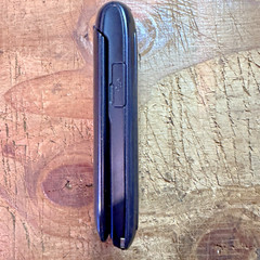 Samsung SCH-U320 Flip Phone (Verizon) – Works Well Holds Charge