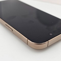 Apple iPhone 16 Pro A3083 – Unlocked 512GB Desert – *CRACKED GLASS/BLACK SPOT*