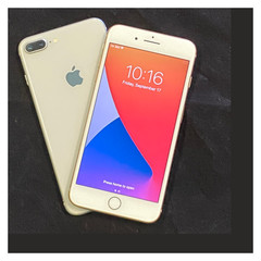 Apple iPhone 8 Plus 64GB – Mint Condition – Unlocked – Free Shipping & Returns