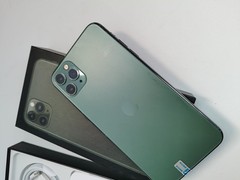 Apple iPhone 11 Pro Max (Midnight Green) 64GB,256GB,512GB Fully Working Unlocked