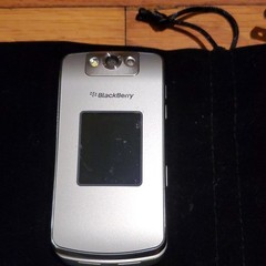 BlackBerry 8230 Verizon Flip Phone Silver Micro USB