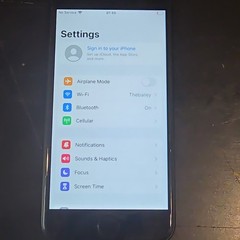 Apple iPhone 7 32GB Black MNAC2LL/A Factory Unlocked Smartphone
