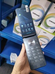 99%n ew Samsung SM-W2017 microSDXC 64GB Android 6.0 Flip Phone Unlocked