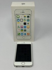 Apple iPhone 5s Silver White 16GB For Parts Repair Near Mint Screen No Power