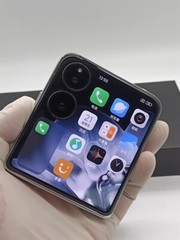 Xiaomi Mix Flip 5G 6.86″ 50MP 256GB Android Snapdragon 8 Gen 3 CN version