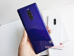 Sony Xperia 1 (XZ4) J9110 – 128GB 6GB RAM – (Unlocked ) Android Smartphone