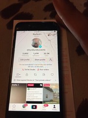 Apple iPhone SE 2 Mhge3ll/a – 64GB – Black Smartphone