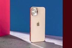 Apple iPhone 11 Pro Max – 256GB – Gold (Unlocked) A2161 (CDMA + GSM)
