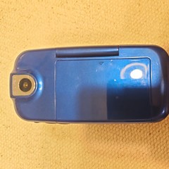 Pantech Impact P7000 Blue 2.6″ TFT Color Display 2MP AT&T CellularPhone untested