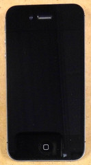 Apple iPhone 4 / A1349 – Black and Silver ( Sprint ) Smartphone – Bundled