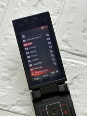 Sony Erricson SO903iTV Black Docomo FOMA Japanese Flip Phone Keitai